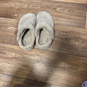 Crocs Cozzzy Slipper Taupe Faux Fur Lined Cozy House Shoes M6 W8